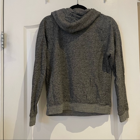 Garage sweater - Picture 2 of 3